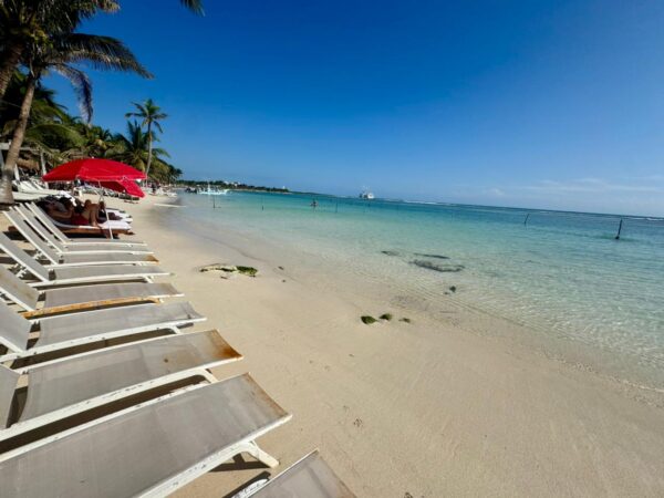 Tour Playa Mahahual con Snorkel - Imagen 8